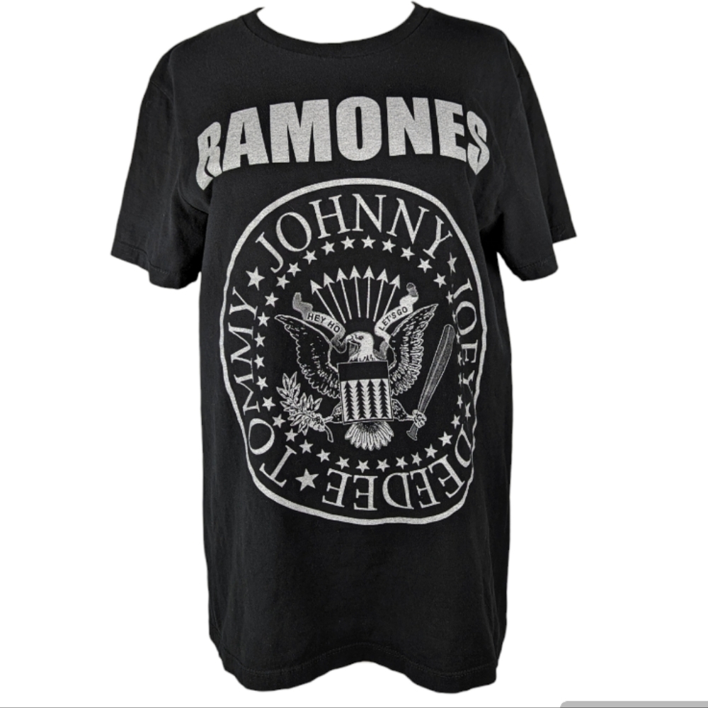 The Ramones Graphic Band Tee Unisex M
